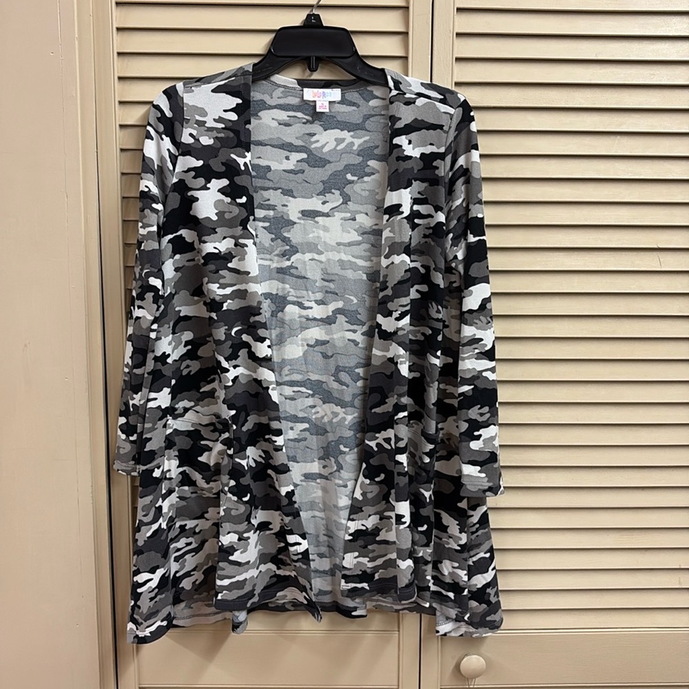 LulaRoe Caroline Sweater